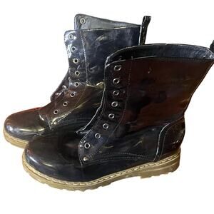 Carrini Collection Womens Black patent leather combat Boots  8.5